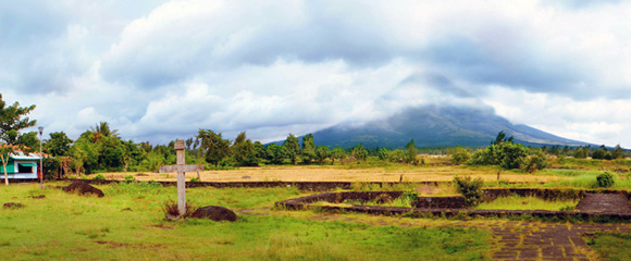 Mayon Volcano Mayon Volcano